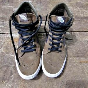 Green Hi Top Vans, size 9